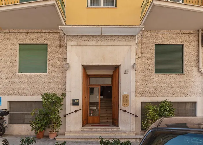 Apartamento Guesthost - Vaticano & San Pietro Balcony